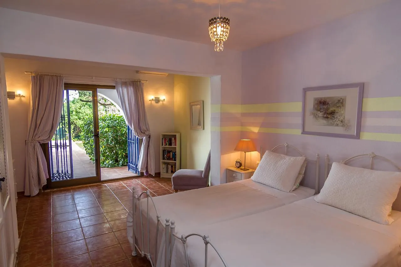 Villa Mika Estepona Private Pool - Barbecue - Wifi Spain