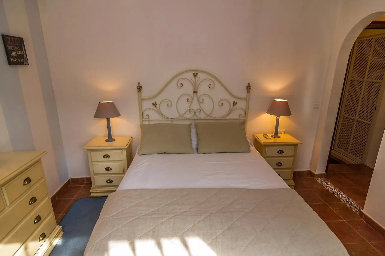 Villa Mika Estepona Private Pool - Barbecue - Wifi